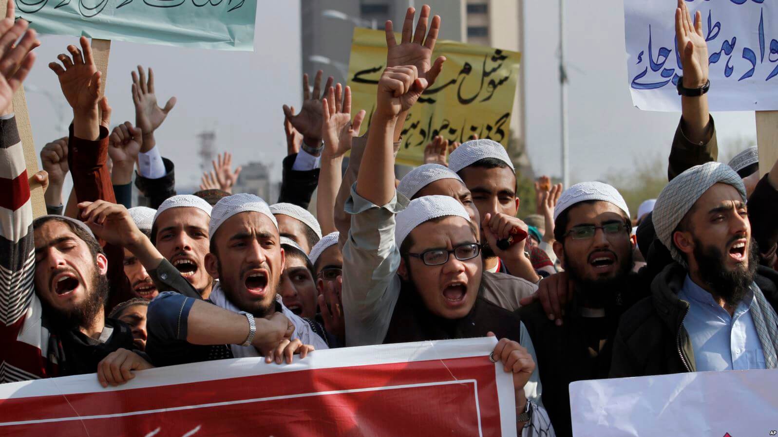 Pakistan becoming increasingly hostile towards Ahmadis, report says